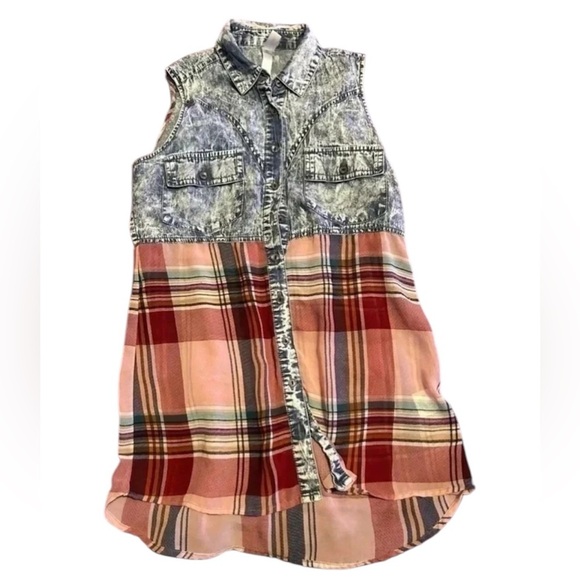 Wearhouse One super cute long  shirt size XS - Picture 1 of 6